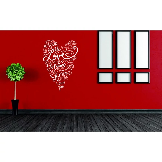ByHome J13_Love faltetoválás