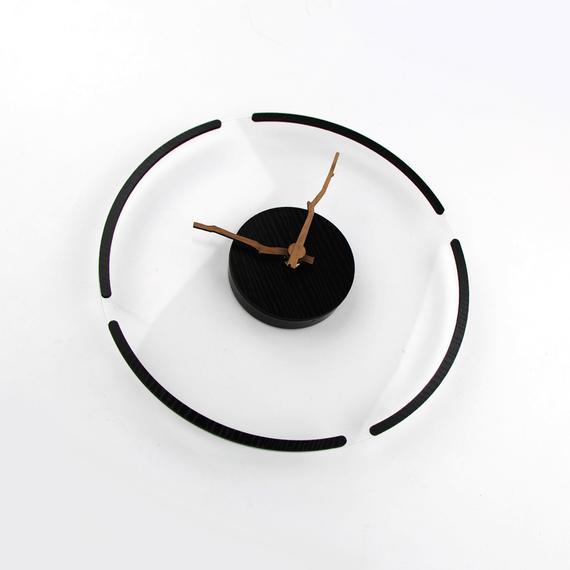 Prémium Modern falióra Plexi és fa kombinációja középbarna 30 cm
